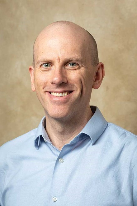Benjamin R Runkle